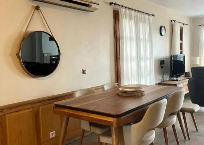 Asiyan Apart Holiday home